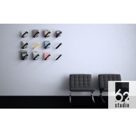 metalowa półka na książki